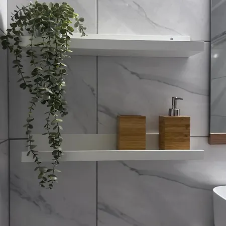 Urban Breeze Aparment 1 Apartment *