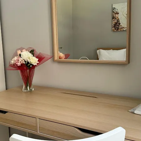 Apartment Urban Breeze Aparment 1 *