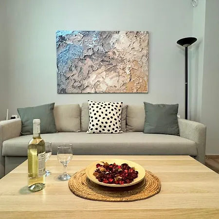 Apartment Urban Breeze Aparment 1
