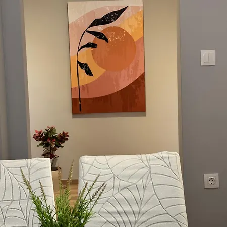 Urban Breeze Aparment 1 Apartment